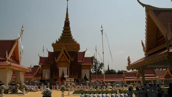 Królewskie krematorium w Phnom Penh podczas ceremonii kremacji króla Norodoma Sihanouka w 2013 r.
